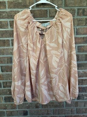 Absolutely Famous Blush Pink Dot Leaf Print Blouse